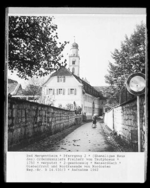 ehemaliges Haus des Ordenskanzlers Freiherr von Tautphoeus