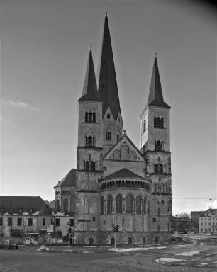 Münster Sankt Martin & ehemalige Stiftskirche Sankt Kassius und Florentius