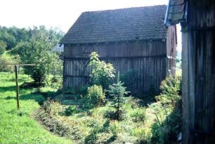 Scheune und Garten
