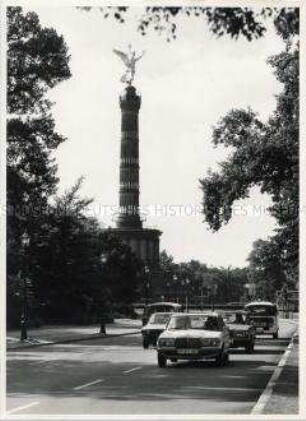 Blick auf die Berliner Siegessäule, den Großen Stern und Spreeweg