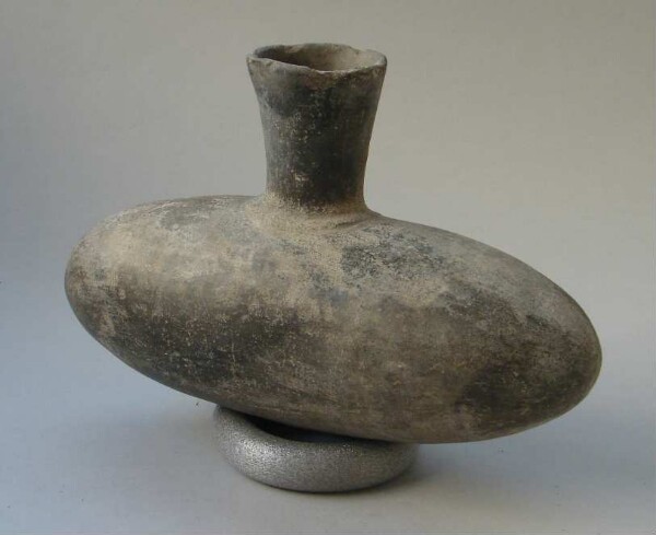 Clay vessel