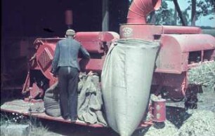 Fotografie: Erntetechnik, Mähdrusch, Mähdrescher selbstfahrend, Dreschmaschine
