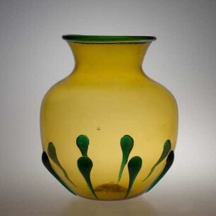 Gelbe Vase mit grünen "goccioloni"
