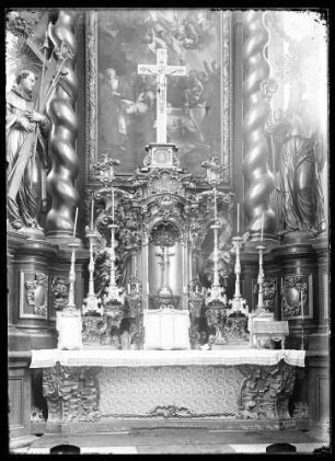 Altar in der Klosterkirche Bronnbach