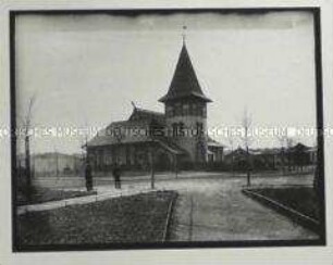 Die Kirche auf dem Gelände der "Auswandererhallen" der Hapag in Veddel