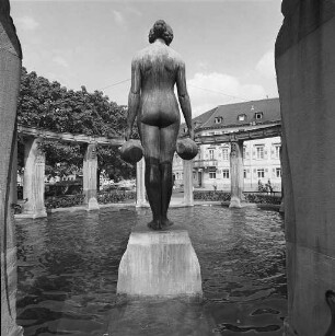 Brunnen auf dem Stephanplatz.