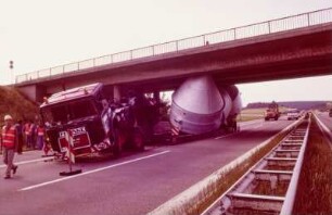 Überführung, bei Stromberg