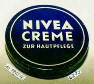 Blechdose für "NIVEA CREME ZUR HAUTPFLEGE"