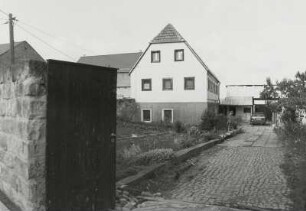 Mobschatz, Wohnstallhaus : Mobschatz (Kreis Meißen-Radebeul), Wohnstallhaus, Dorfplatz 4, 1817, Straßenansicht