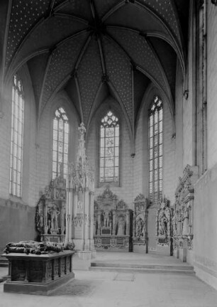 Evangelische Schlosskirche & Ehemalige Schloss- und Stiftskirche Sankt Michael