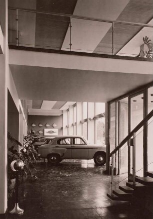 Autohaus, Berlin, Unter den Linden, 1965