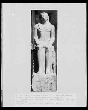 Sitzstatue eines Königs des Mittleren Reiches