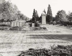 Sowjetischer Ehrenfriedhof