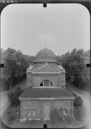 Halle (Saale). Südfriedhof. Friedhofskapelle (1887). Rückseite