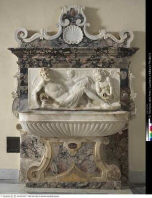 Lavabo mit Flussgott