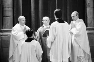 Freiburg: Münster, Weihbischof Gnädinger, Apostolischer Nuntius, Saier