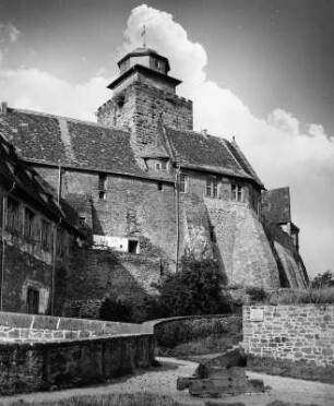 Breuberg. Burg Breuberg (1201/1215). Hauptburg und Torbau