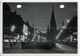 Berlin, Tauentzienstraße und Kaiser-Wilhelm-Gedächtniskirche bei Nacht