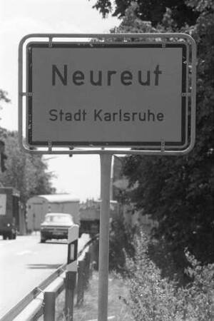 Anpassung des Ortschildes von Neureut an die Beschilderung der übrigen eingemeindeten Stadtteile