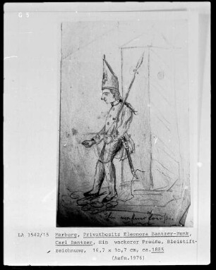 Karikatur in einem Skizzenbuch: ein wackerer preußischer Soldat