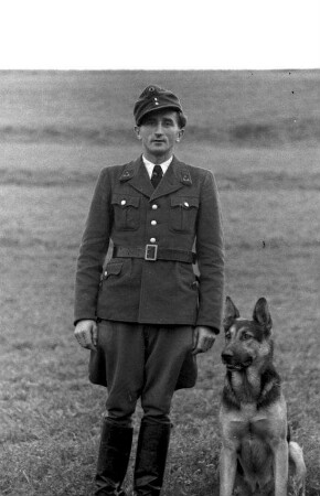 Epfenhofen: Sieger, Herber Konrad mit Schäferhund Bomber