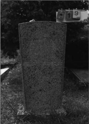 Grabstein 119