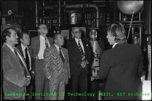 Besuch von Vertretern des Süddeutschen Rundfunks (SDR) am Kernforschungszentrum Karlsruhe (KfK)