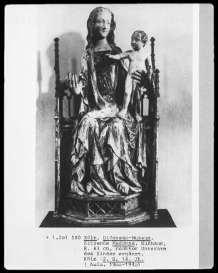 Thronende Madonna