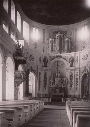 Wermsdorf, Schloßkapelle : Wermsdorf. Schloss Hubertusburg. J.C. Knöffel. Schlosskapelle. Inneres nach Südwesten mit Kanzel und Altar (Fig. v. L. Mattielli)