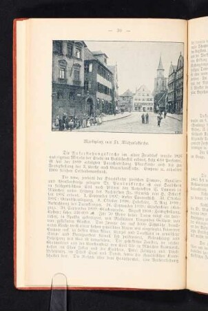 Marktplatz mit St. Michaelskirche.
