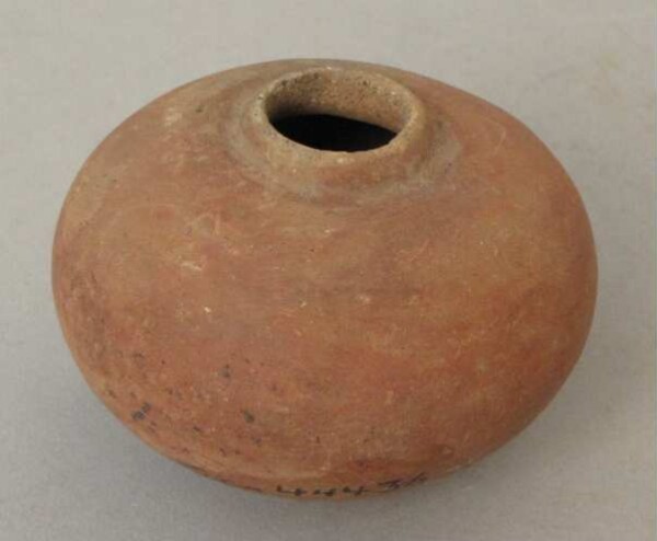 Clay vessel