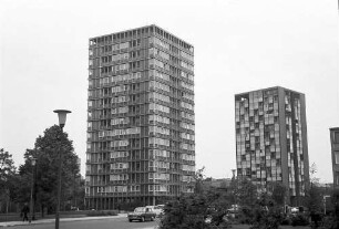 Berlin: Hochhäuser im Hansa-Viertel