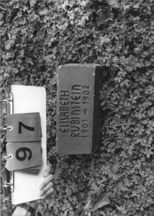 Grabstein 97 [Grab-Nr. 948/4]