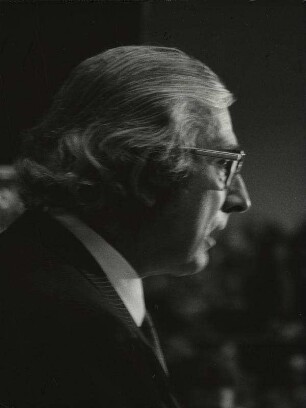 Prof. Dr. Eberhard Roters