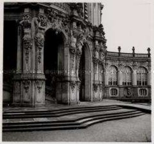 Dresden, Zwinger, Durchgang am Wallpavillon