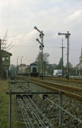 Eppingen Lok 211 172 Ausfahrt N KA-HN B4yg-Wagen Bnb-Wagen Ausfahrsignale
