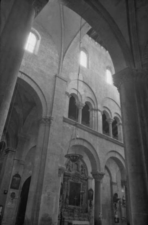 Dom Santa Maria Maggiore — Langhaus