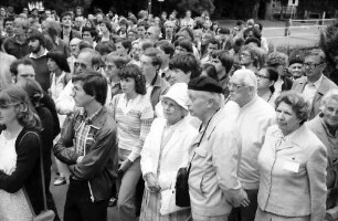 31. Tagung 1981 (29.6.-3.7.) Mediziner; Gruppen bei der Maikäferrede: Publikum, 2. Reihe rechts Ehepaar Butenandt