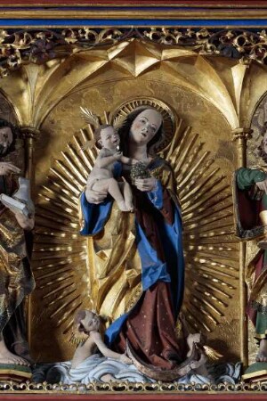 Flügelaltar — Madonna