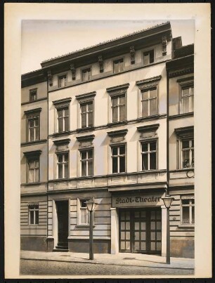 Stadttheater, Brandenburg/Havel: Straßenansicht