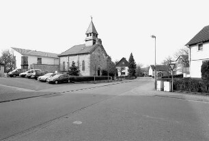 Ev. Kirche (Kirche); Baunatal, Großenritter Straße 11