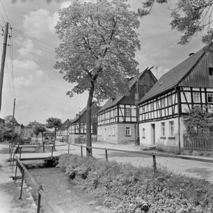 Sosa, Ortsteilansicht mit Fachwerkhäusern und Sosabach