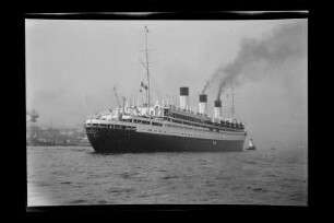 Cap Arcona (1927), Passagier- und Frachtschiff, Hamburg Südamerikanische Dampfschifffahrts-Gesellschaft A/S & Co KG (HSDG), Antwerpen, Bau-Nr. 476
