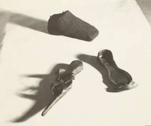 Unterschuhe: "Trippe", "Kuhmaul", Panzerüberschuhe