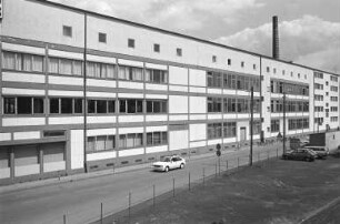 Staatliches Übergangswohnheim für Spätaussiedler in der Benzstraße 1 und 3