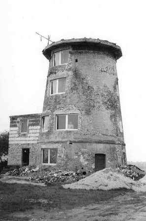 Doberschütz. Turmholländer, Eilenburger Chaussee, Umbau für Wohnzwecke