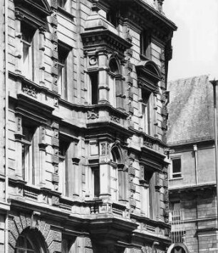 Geschäftshaus; Frankfurt, Kaiserstraße 22