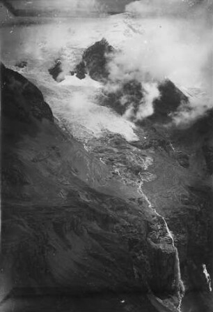 Gletscher an der Westseite des Illimani