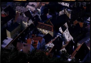 Landshut: Burg Trausnitz, vom Söller, auf alte Höfe und Dächer