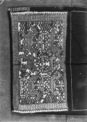 Blusenbesatz (Sammlung Hans Stübel - 2. Forschungsreise durch Hainan 1932)
